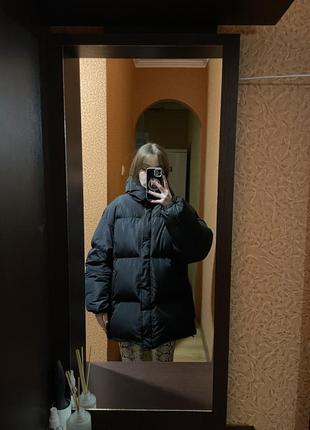 Чорний оверсайз пуховик be om design