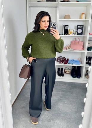 Красивые брюки из экокожи на флисе