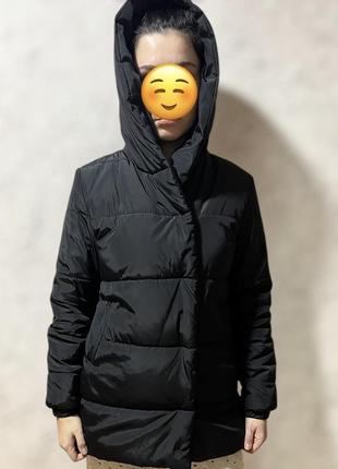 Куртка зимова чорна