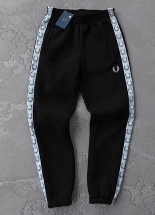 Штани fred perry лампас