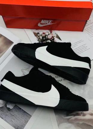 Кроссовки nike blazer
