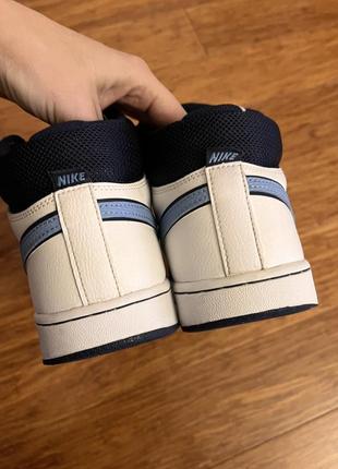 Кроссовки высокие nike2 фото