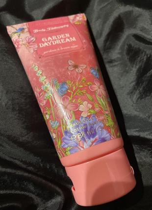 Вкусный  парфумированный крем для тела body philosophy garden daydream