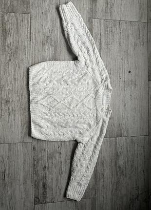 Молочный свитерик reserved 9