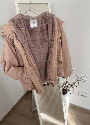 Куртка bershka