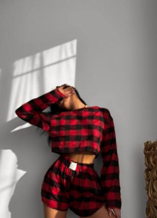 Красивая, уютная, атмосферная красная пижама в клетку br-739