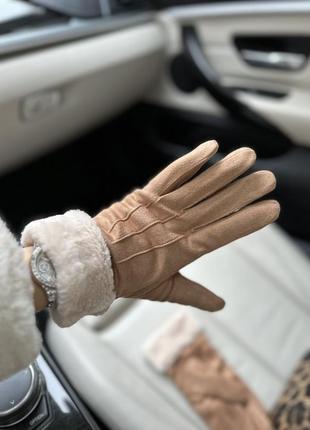 Перчатки бежевые новые