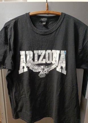 Футболка, l,  довжина 70, груди, груди 60, плечі 63см