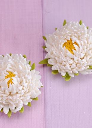 Айстры из фоамирана белые