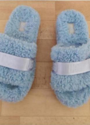 Шльопанці ugg australia