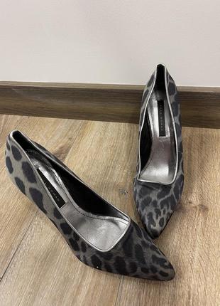 Туфлі zara