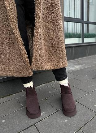 Жіночі уггі