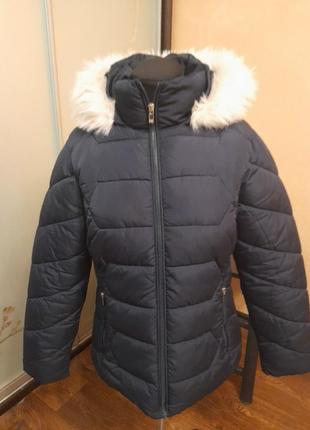 Продам зимову куртку classic (12p) на 46-48р
