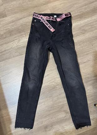 H&m джинсы с ремнем