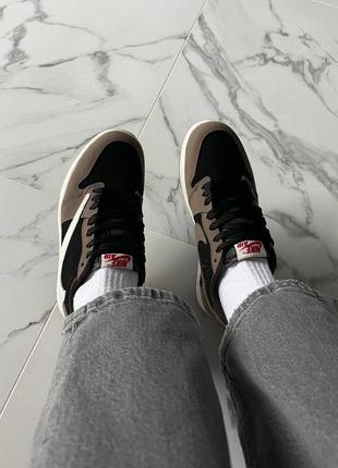 Jordan 1 low og sp travis scott brown mocha 10