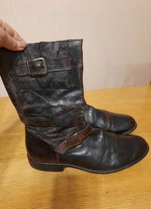 Женские сапоги