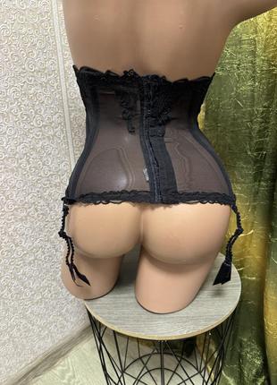 Широкий пояс для чулок