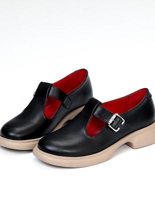 Туфлі шкіряні жіночі чорні
