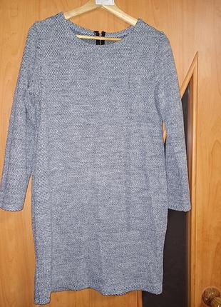 Платя сукня