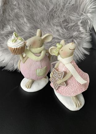 Статуэтки весёлые мышата