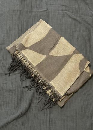 Новый женский бежевый серый шарф на осень на зиму под пальто