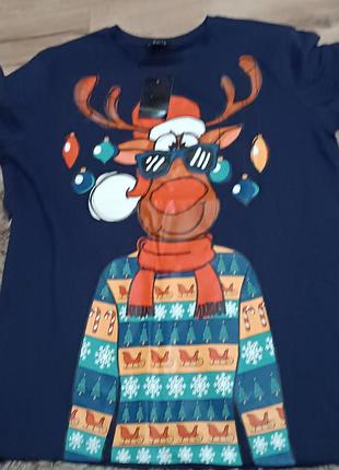 Футболка з новорічними принтом