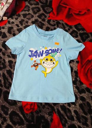 Продам набор вещей на 9-12 м