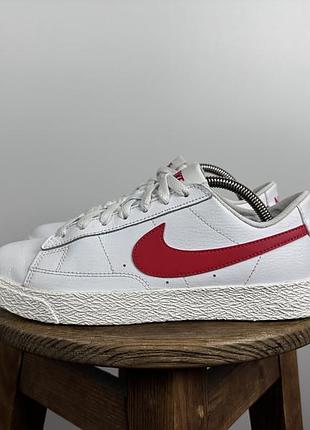 Кроссовки nike DA4263 blazer low женские кожаные кеды 38