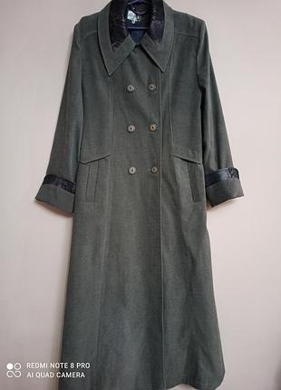 Пальто плащ