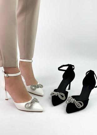 Жіночі туфлі шпилька бант