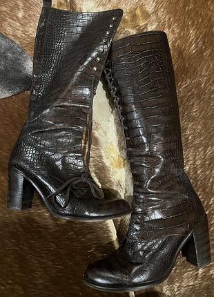 Сапоги кожаные под крокодил 39,5
