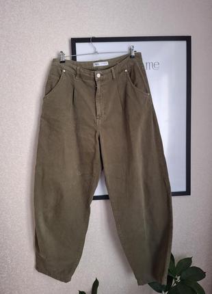Джинси хакі модель слоучі з защіпами zara