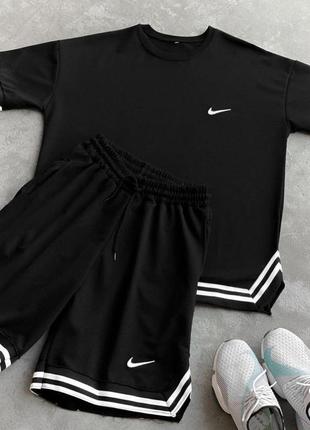 Комплект nike ( шорты + футболка )