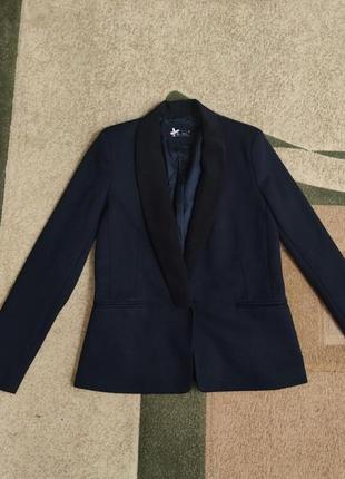 Піджак жакет пиджак блейзер м,л розмір 44,46