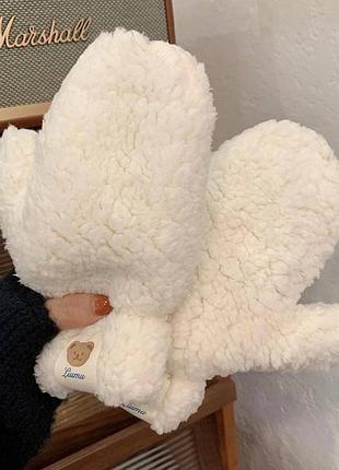 Теплые меховые перчатки тедди с флисом внутри бирка с мишкой зимние мягкие молочные мокко стильные трендовые