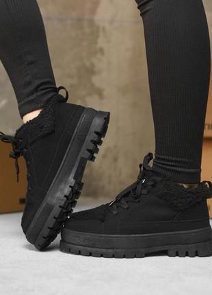 Зимові жіночі кросівки баранчиків black