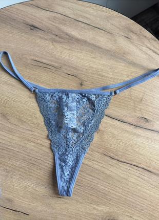 Трусики стрінги