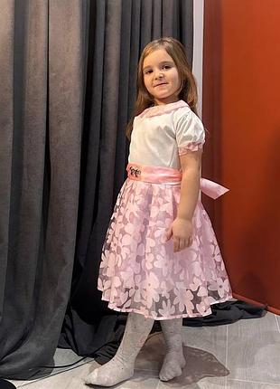 Платье нежно-розовое