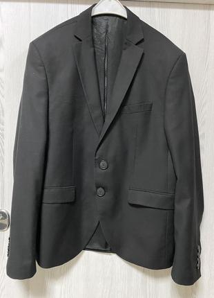 Пиджак жакет блейзер мужской s,m slim fit приталенный