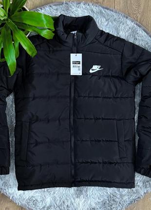 Зимова куртка nike