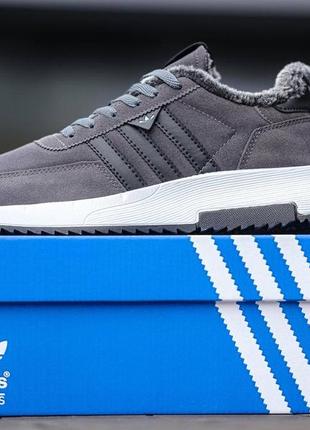 Очень теплые кроссовки от бренда adidas в сером цвете