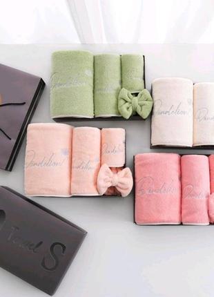 Жіночий подарунковий набір в сауну (рушник)