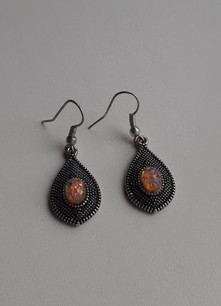 Серьги бижутерия с красивый стеклянным кабашоном