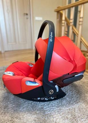 Cybex автокресло