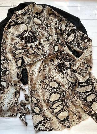 Мини платье с принтом