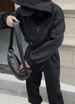 Костюм с джоггерами и зип-худи черного цвета размер м
