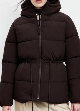 Шоколадный пуховик h&m