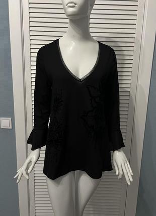 Стильна оригінальна блуза від desigual