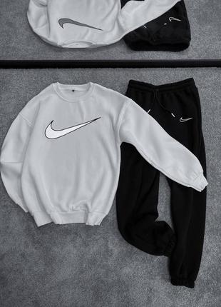 Спортивный костюм nike