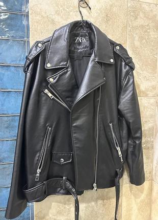 Кожаная zara